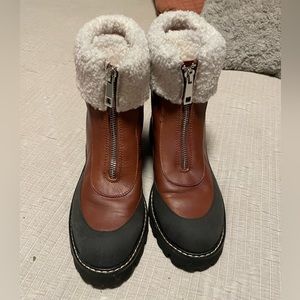 Jcrew winter boots. Worn twice, great condition. Sz 6.5